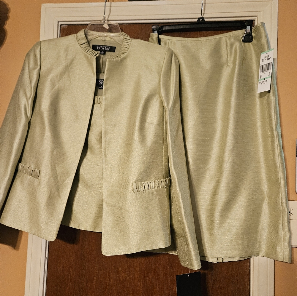Women Skirtsuit